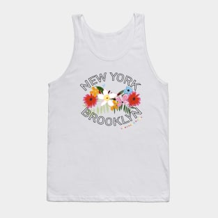 ''New York, Brooklyn'' text with exotic summer flowers Tank Top